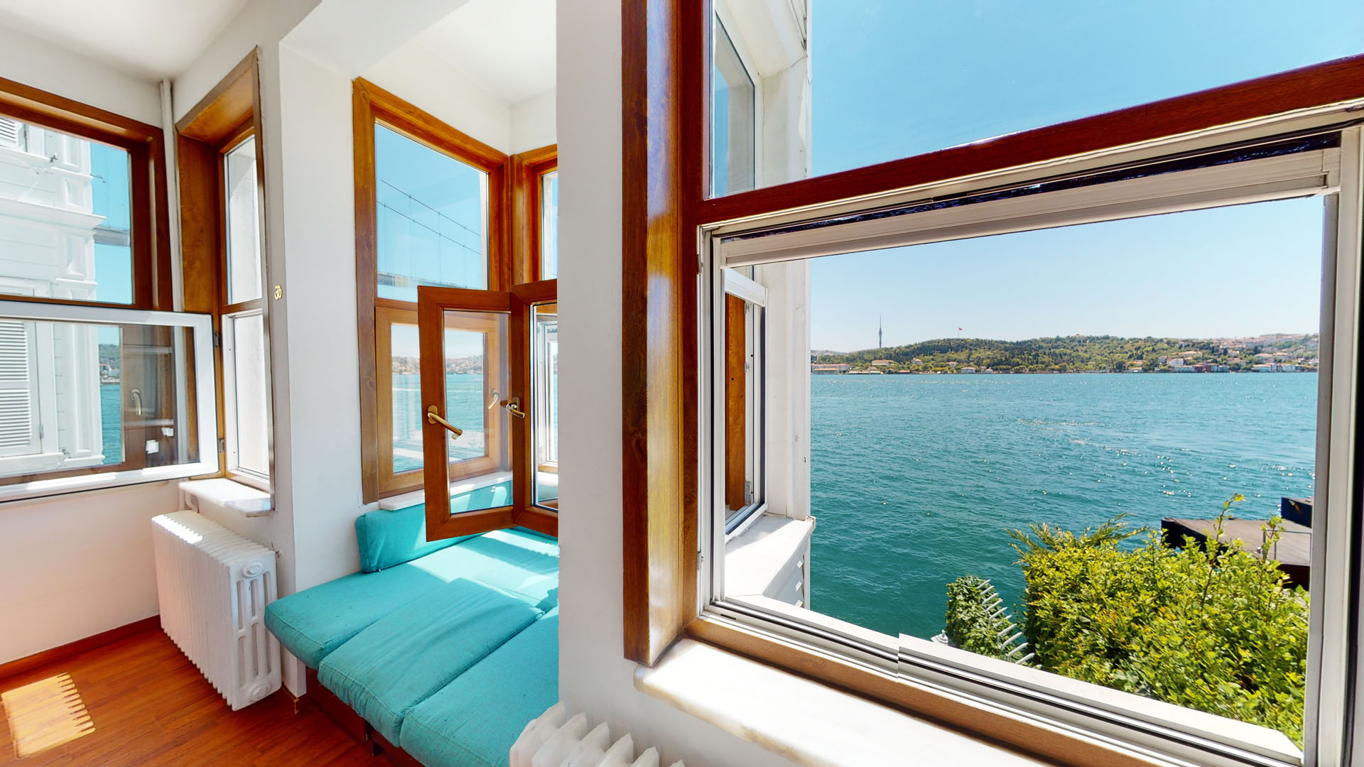 Bosphorus Mansion For Sale in Istanbul Turkey 17