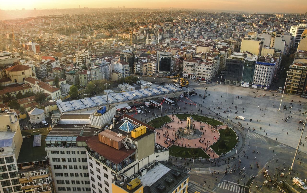 Taksim Meydani Istanbul