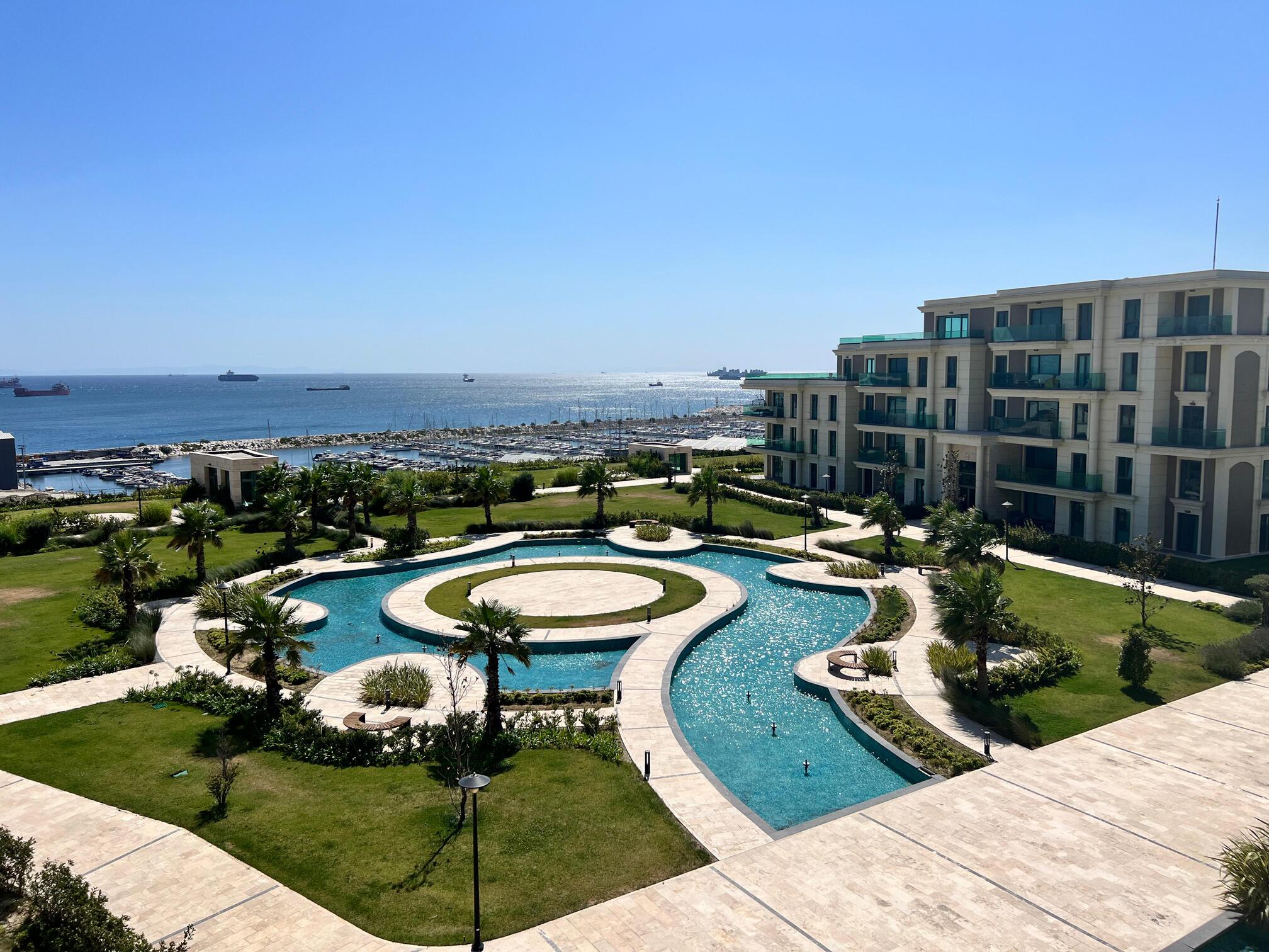 deniz istanbul apartments